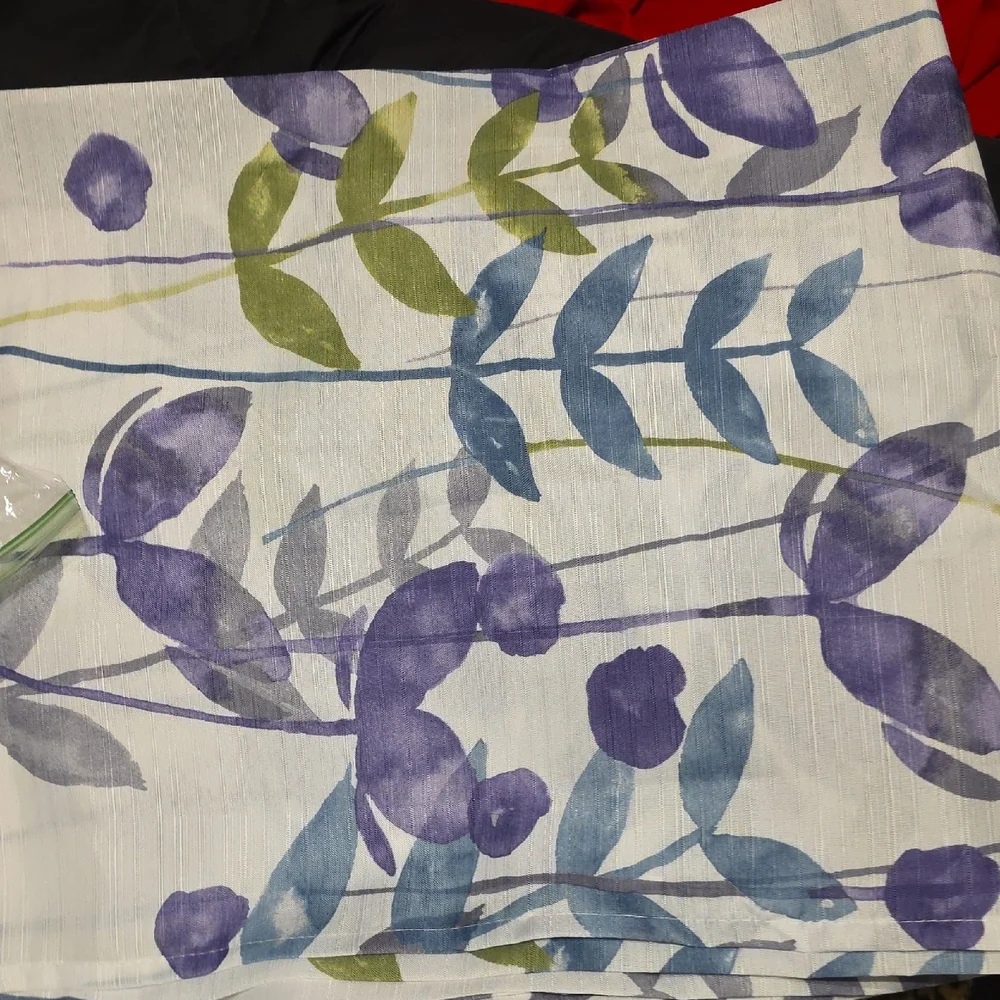 Floral and Striped Shower Curtainl Set